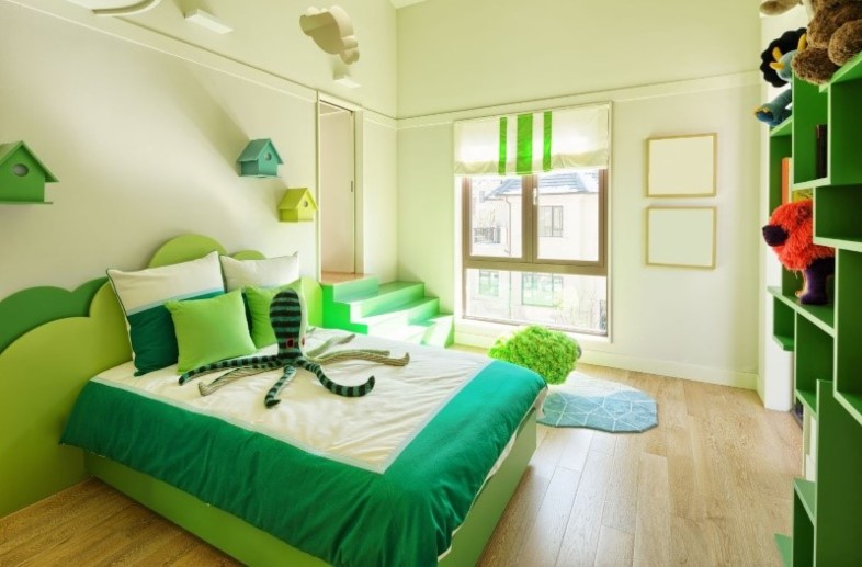 Green bedroom for a child